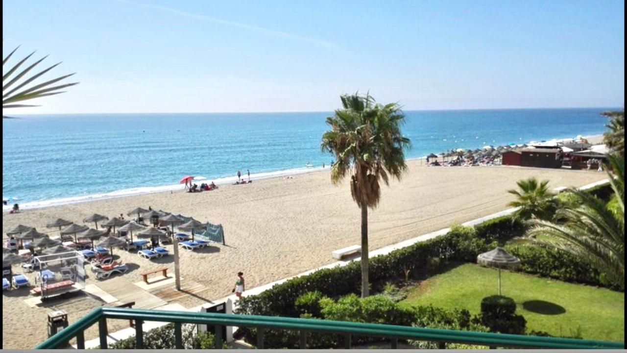 Beachfront Apartment In La Cala De Mijas Buitenkant foto