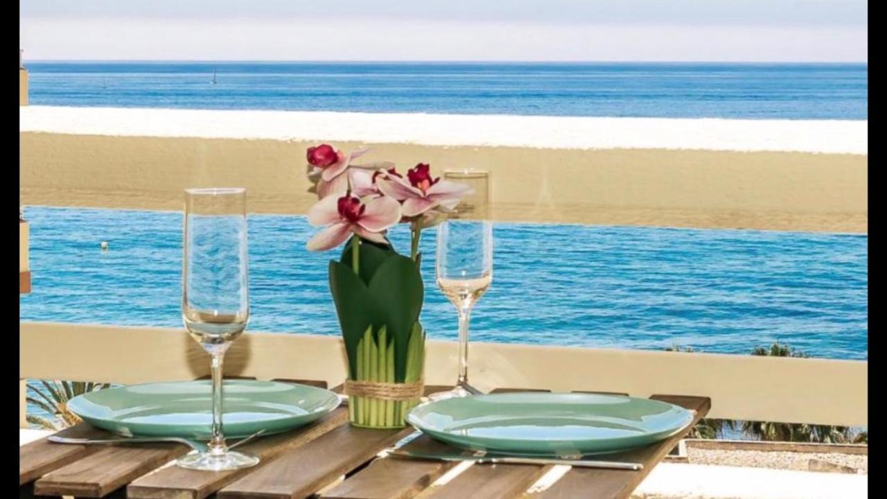 Beachfront Apartment In La Cala De Mijas Buitenkant foto