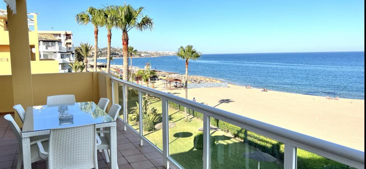 Beachfront Apartment In La Cala De Mijas Buitenkant foto