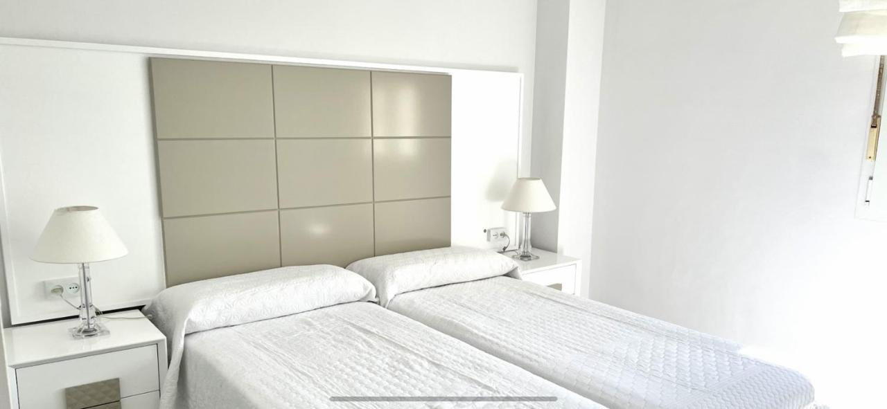 Beachfront Apartment In La Cala De Mijas Buitenkant foto