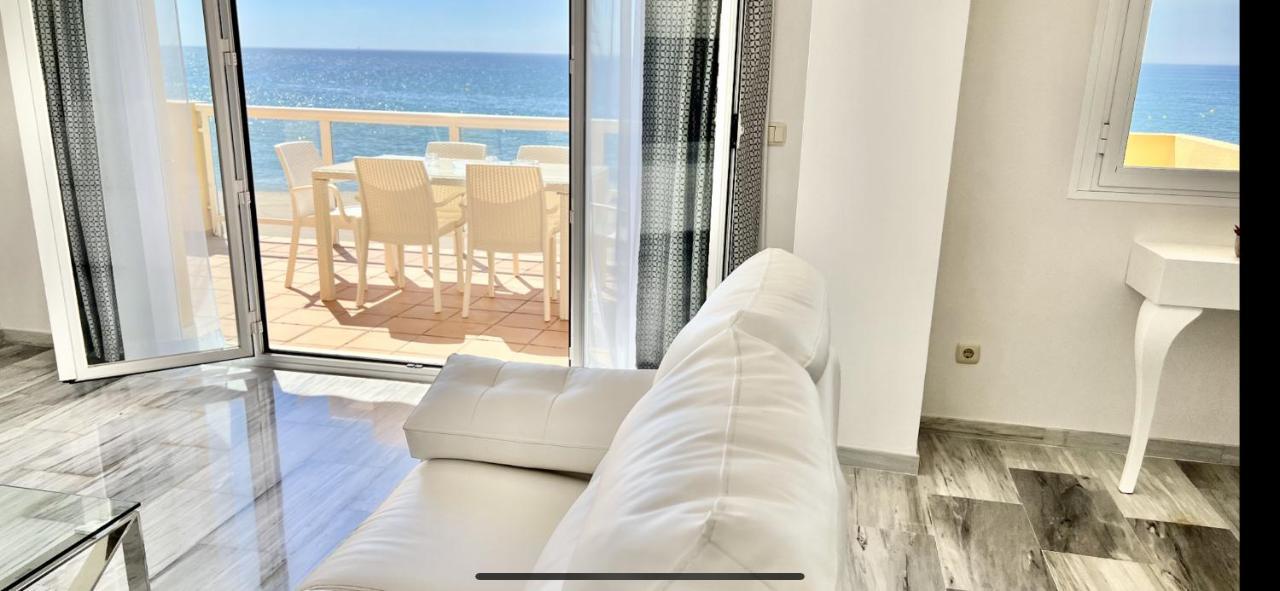 Beachfront Apartment In La Cala De Mijas Buitenkant foto